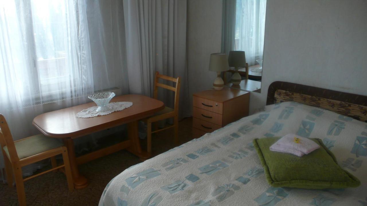 Privatviesnica Zvaigzne Hotell Jūrkalne Rom bilde